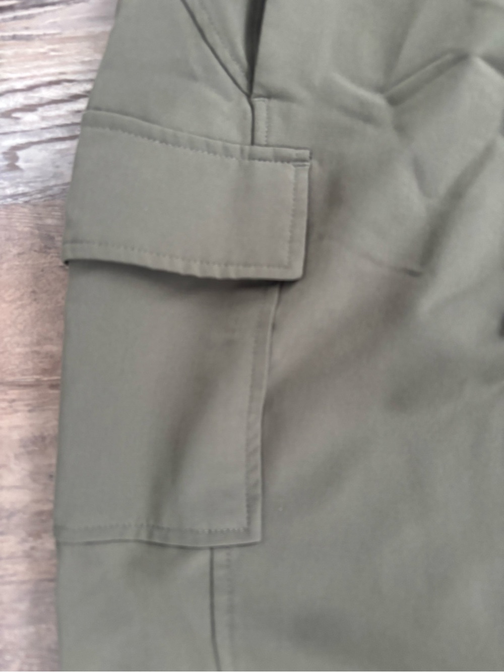 Avalanche Olive Green Cargo Joggers, Sz M - Picture 3 of 5